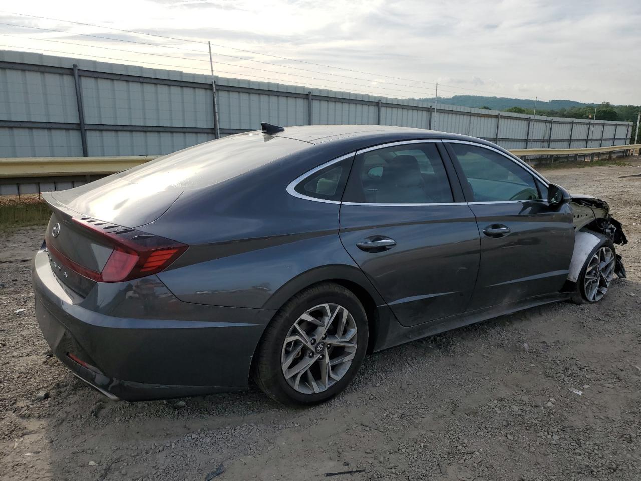 Photo 2 VIN: KMHL14JA4PA307163 - HYUNDAI SONATA 