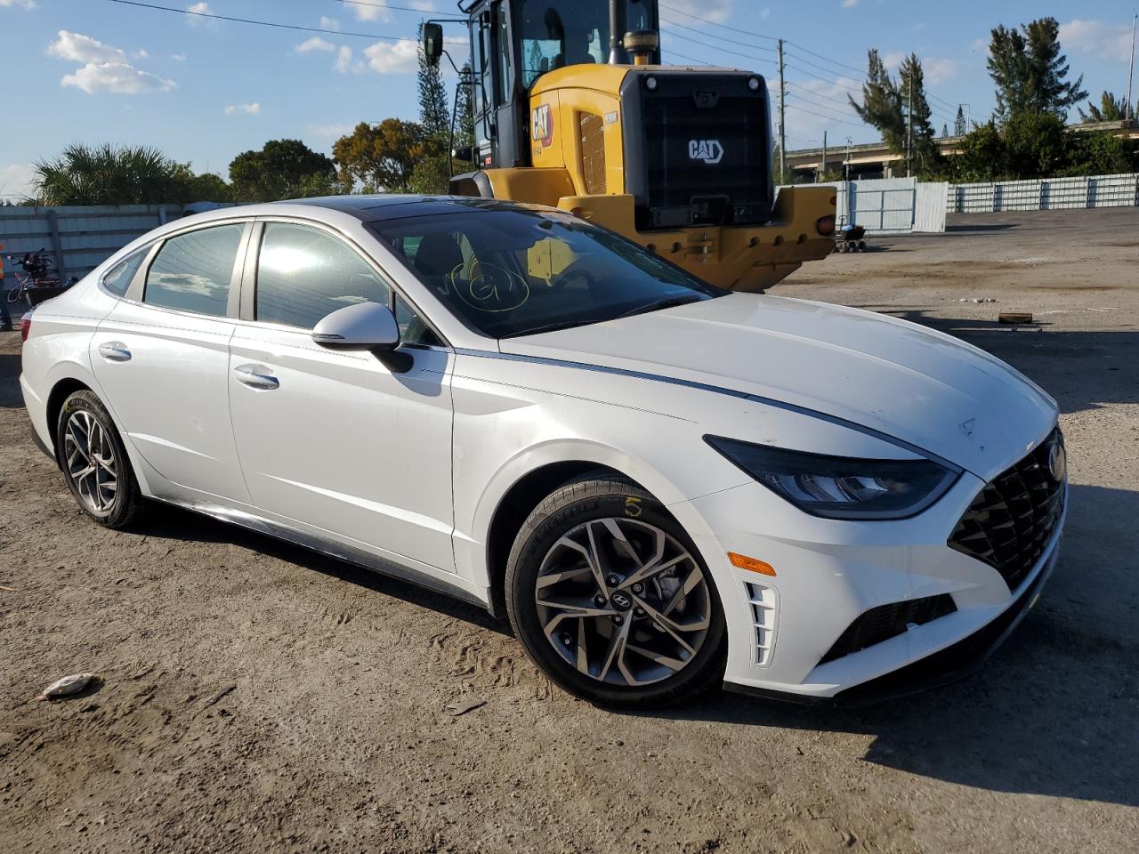 Photo 3 VIN: KMHL14JA5MA147306 - HYUNDAI SONATA 