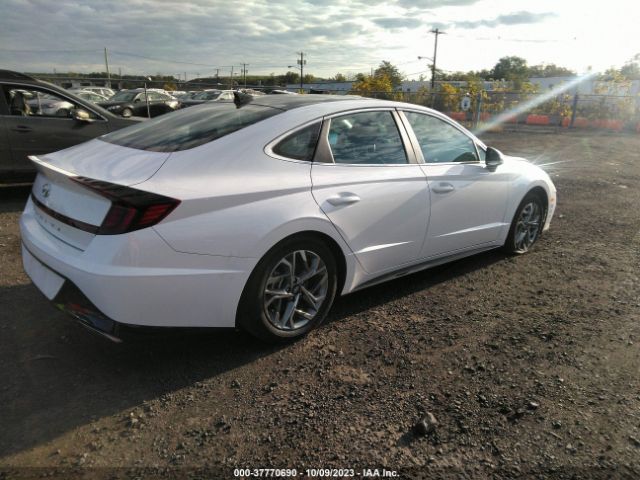 Photo 3 VIN: KMHL14JA5PA320021 - HYUNDAI SONATA 