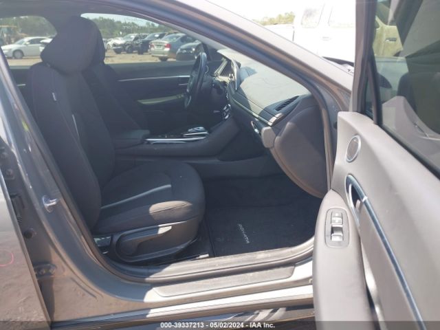 Photo 4 VIN: KMHL14JA6PA289944 - HYUNDAI SONATA 