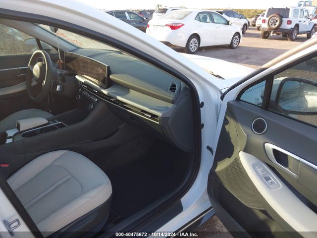 Photo 4 VIN: KMHL14JAXRA363370 - HYUNDAI SONATA 