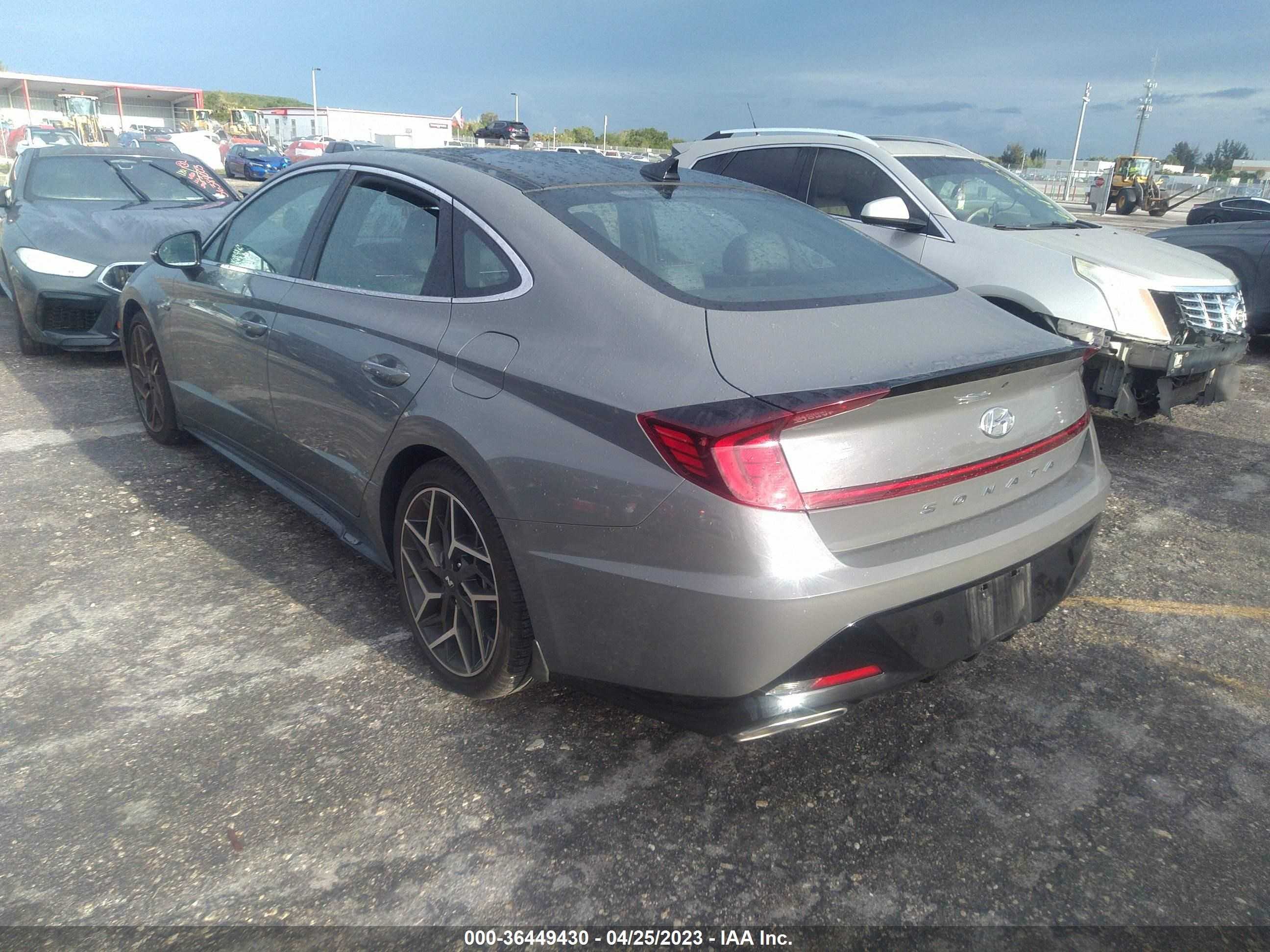 Photo 2 VIN: KMHL14JC2NA234079 - HYUNDAI SONATA 