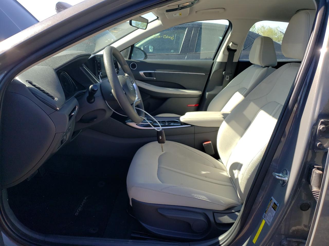 Photo 6 VIN: KMHL24JA1NA245375 - HYUNDAI SONATA 