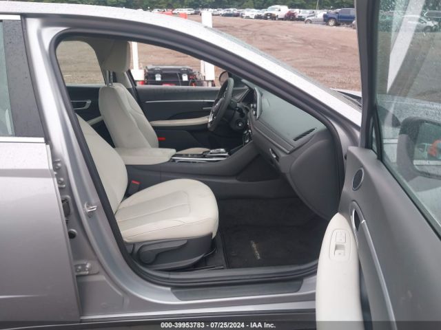 Photo 4 VIN: KMHL24JA9PA335103 - HYUNDAI SONATA 