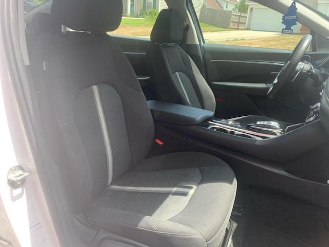 Photo 4 VIN: KMHL24JJ4MA035349 - HYUNDAI SONATA HYB 