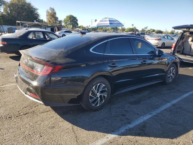 Photo 2 VIN: KMHL24JJ5PA062676 - HYUNDAI SONATA HYB 