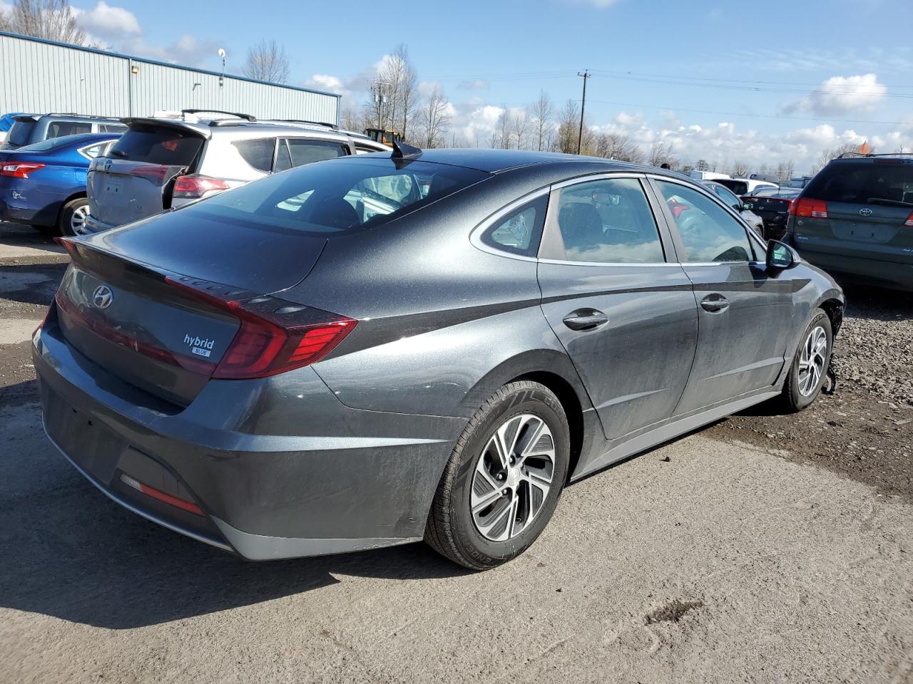 Photo 2 VIN: KMHL24JJ7MA020179 - HYUNDAI SONATA 