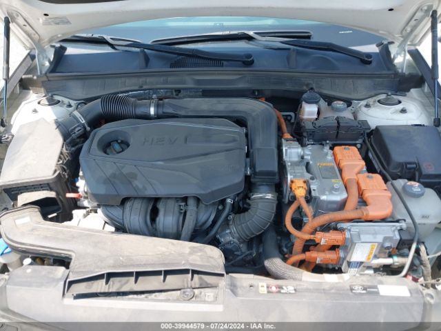 Photo 9 VIN: KMHL24JJ7MA033434 - HYUNDAI SONATA 