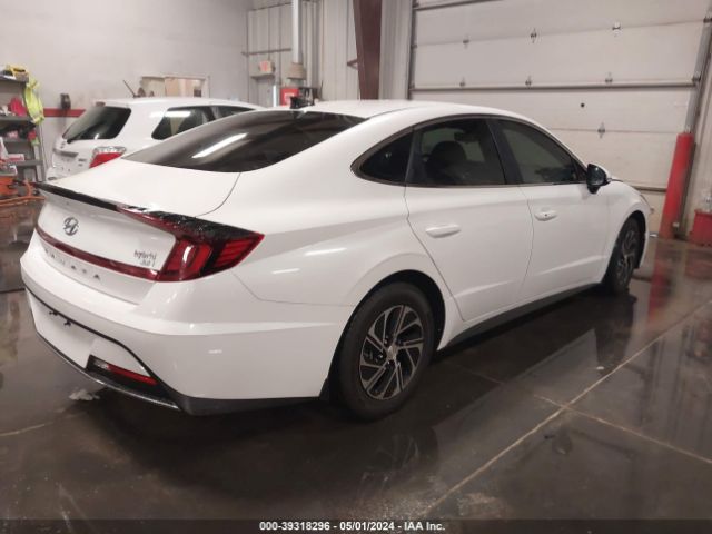 Photo 3 VIN: KMHL24JJXMA035615 - HYUNDAI SONATA 