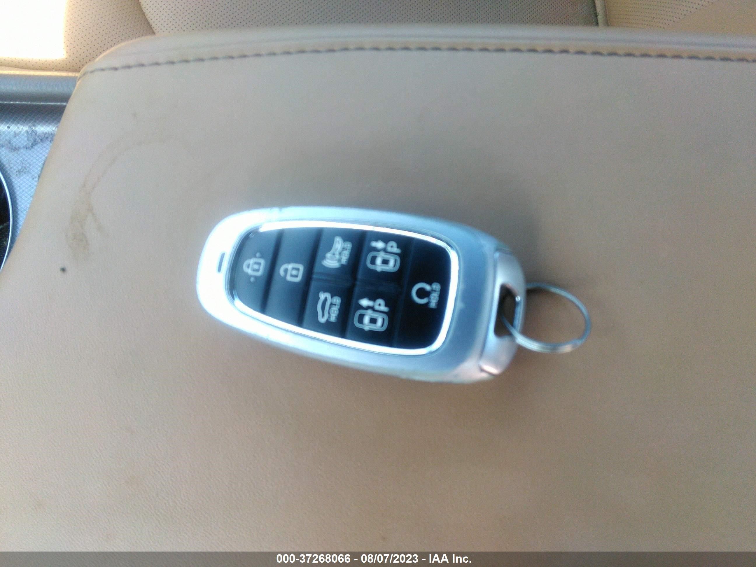 Photo 10 VIN: KMHL34J21MA158015 - HYUNDAI SONATA LIM 