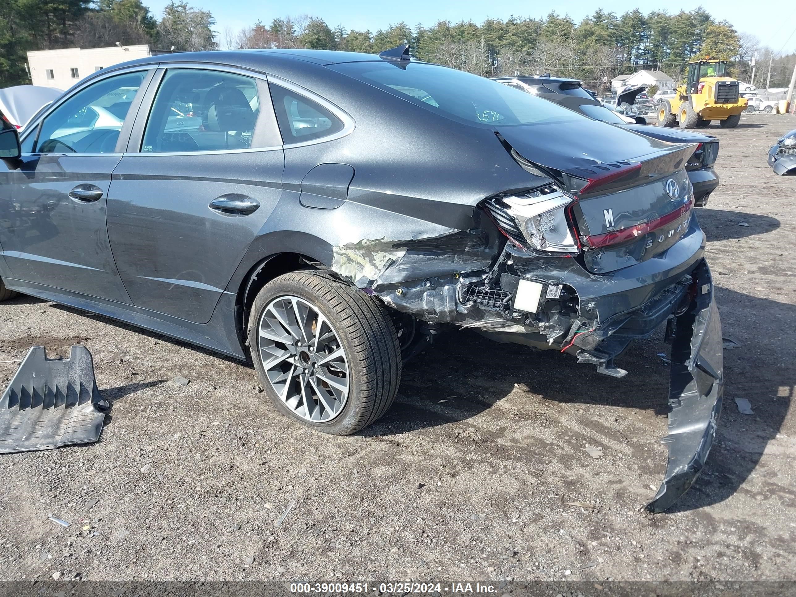 Photo 5 VIN: KMHL34J23NA228597 - HYUNDAI SONATA 