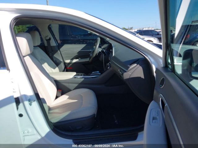 Photo 4 VIN: KMHL34J2XNA232176 - HYUNDAI SONATA 