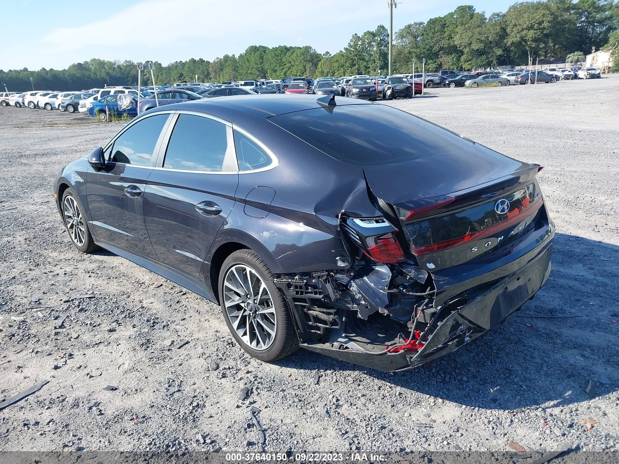 Photo 5 VIN: KMHL34J2XPA273670 - HYUNDAI SONATA 