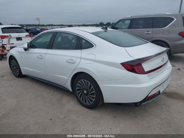 Photo 2 VIN: KMHL34JJ1NA044976 - HYUNDAI SONATA 