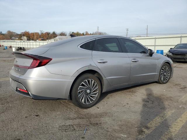 Photo 2 VIN: KMHL34JJ2LA010025 - HYUNDAI SONATA HYB 