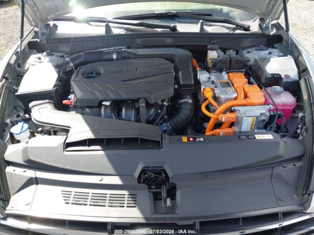 Photo 9 VIN: KMHL34JJ4PA082365 - HYUNDAI SONATA HYBRID 