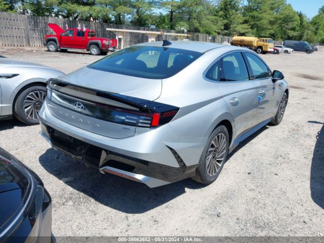 Photo 3 VIN: KMHL34JJ9RA090741 - HYUNDAI SONATA 