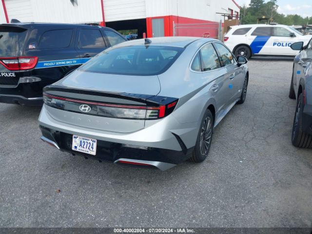 Photo 3 VIN: KMHL34JJXRA097097 - HYUNDAI SONATA 