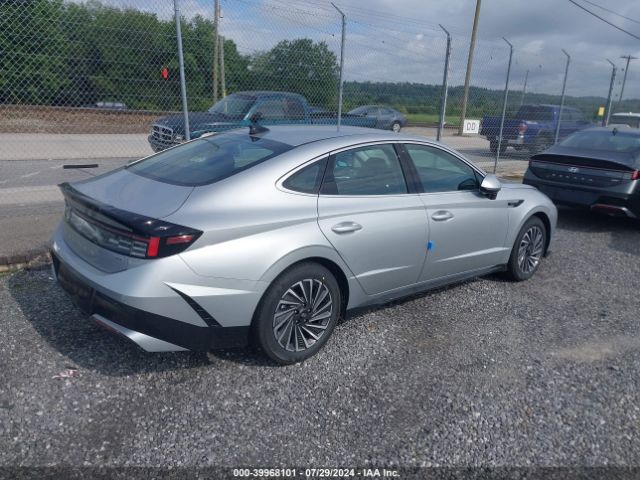 Photo 3 VIN: KMHL34JJXRA099920 - HYUNDAI SONATA 