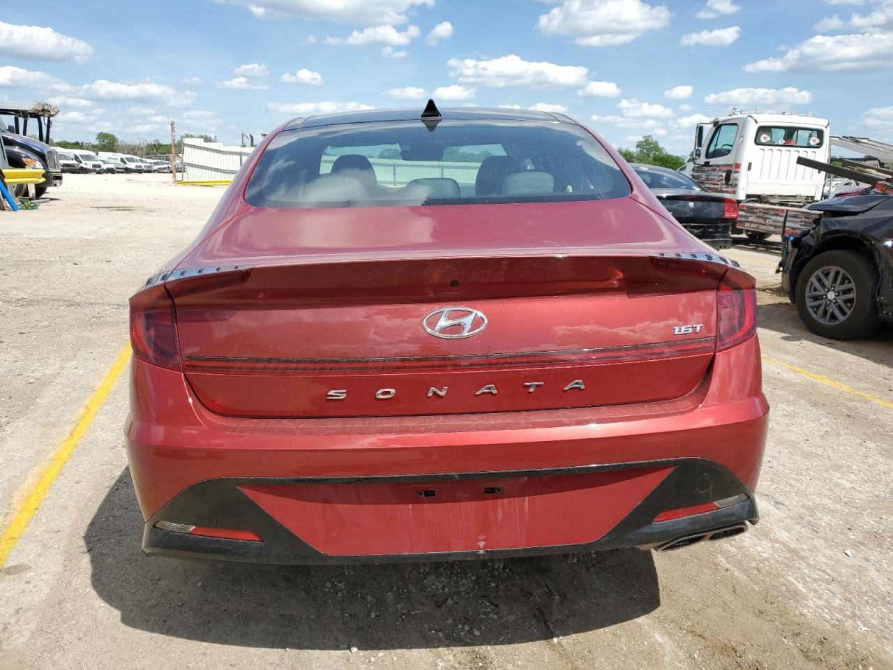 Photo 5 VIN: KMHL44J21PA306116 - HYUNDAI SONATA 