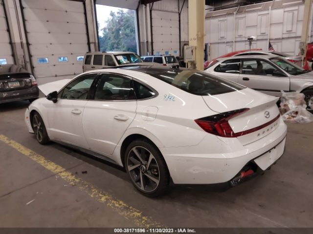 Photo 2 VIN: KMHL44J26PA284324 - HYUNDAI SONATA 