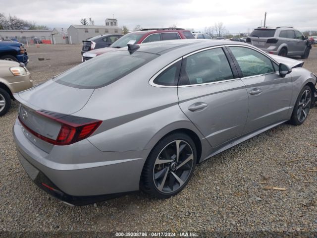 Photo 3 VIN: KMHL44J29PA284950 - HYUNDAI SONATA 