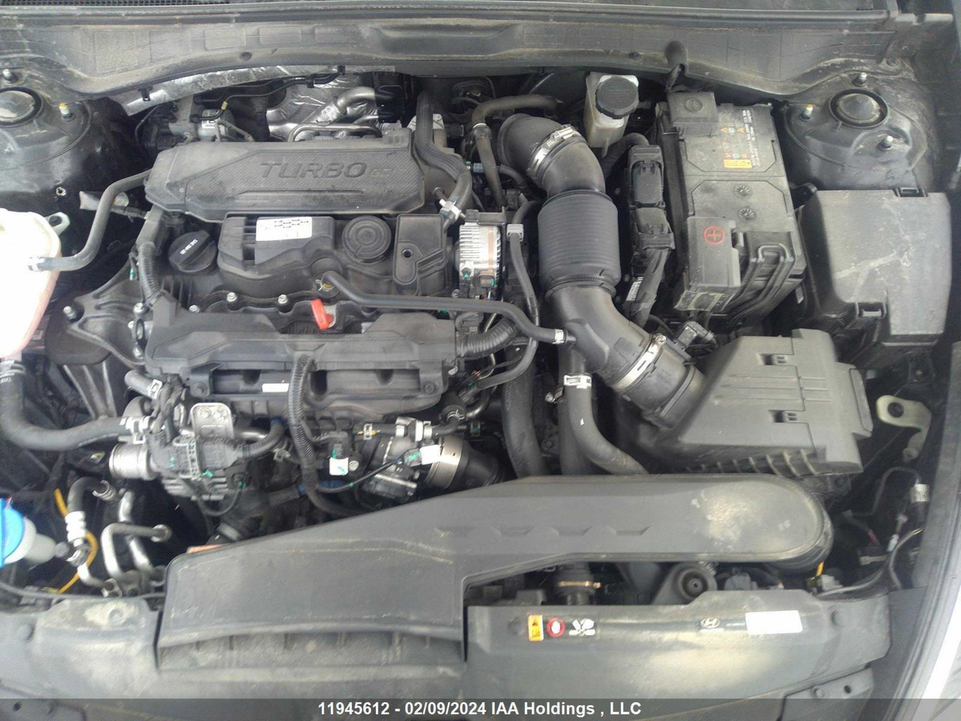 Photo 9 VIN: KMHL44J2XPA293074 - HYUNDAI SONATA 