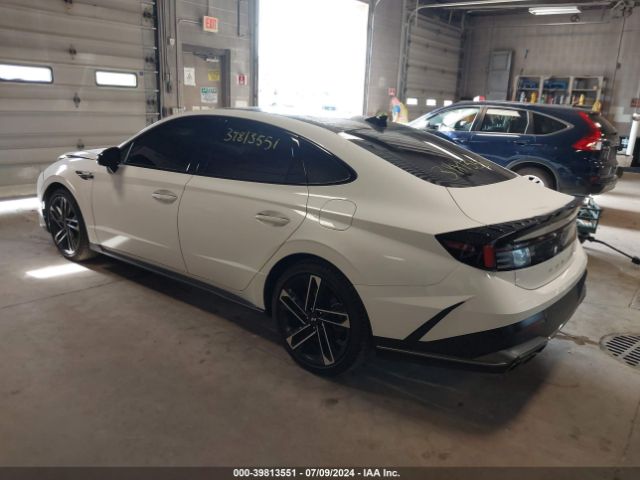 Photo 2 VIN: KMHL54JC0RA370673 - HYUNDAI SONATA 