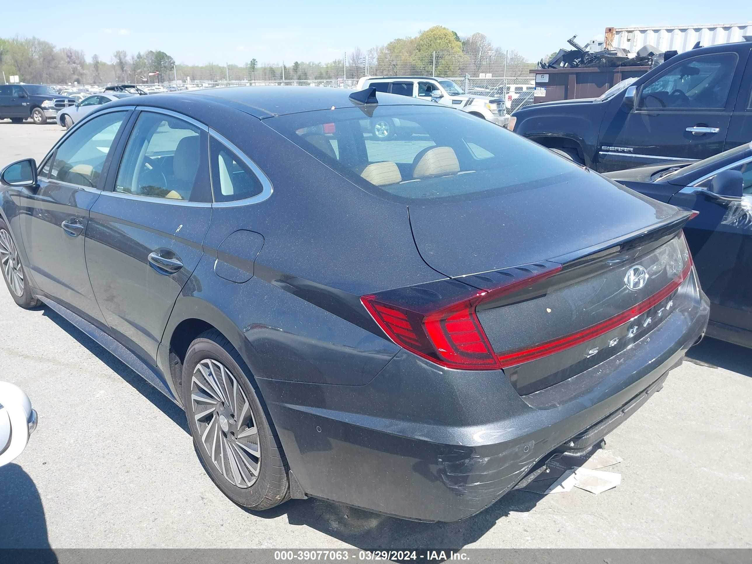 Photo 13 VIN: KMHL54JJ6PA081860 - HYUNDAI SONATA 