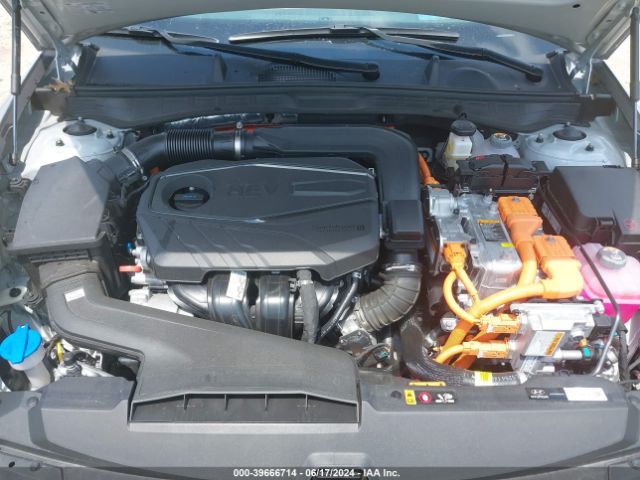 Photo 9 VIN: KMHL54JJ7PA061763 - HYUNDAI SONATA HYBRID 