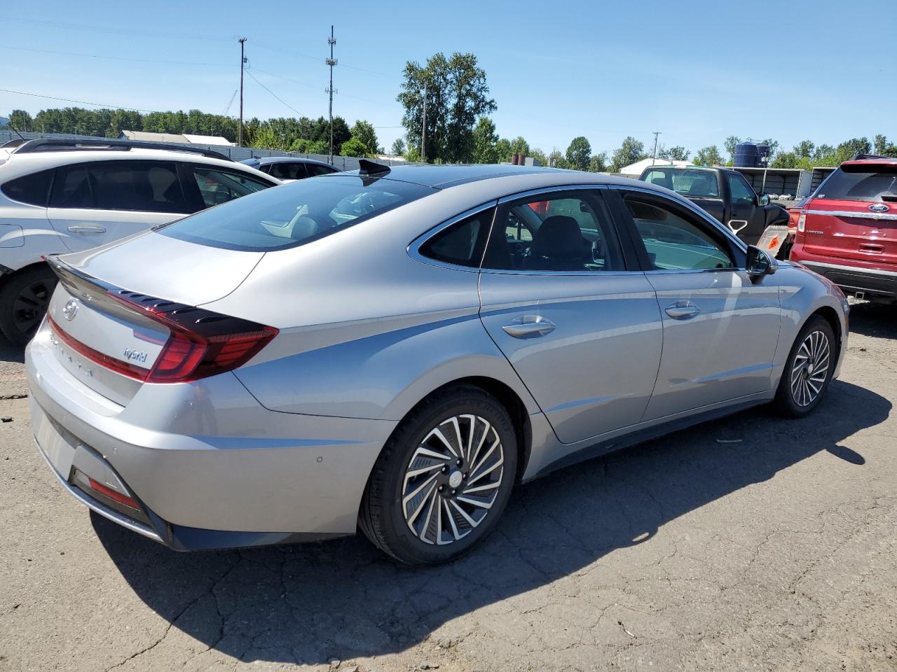 Photo 2 VIN: KMHL54JJ9PA079892 - HYUNDAI SONATA 