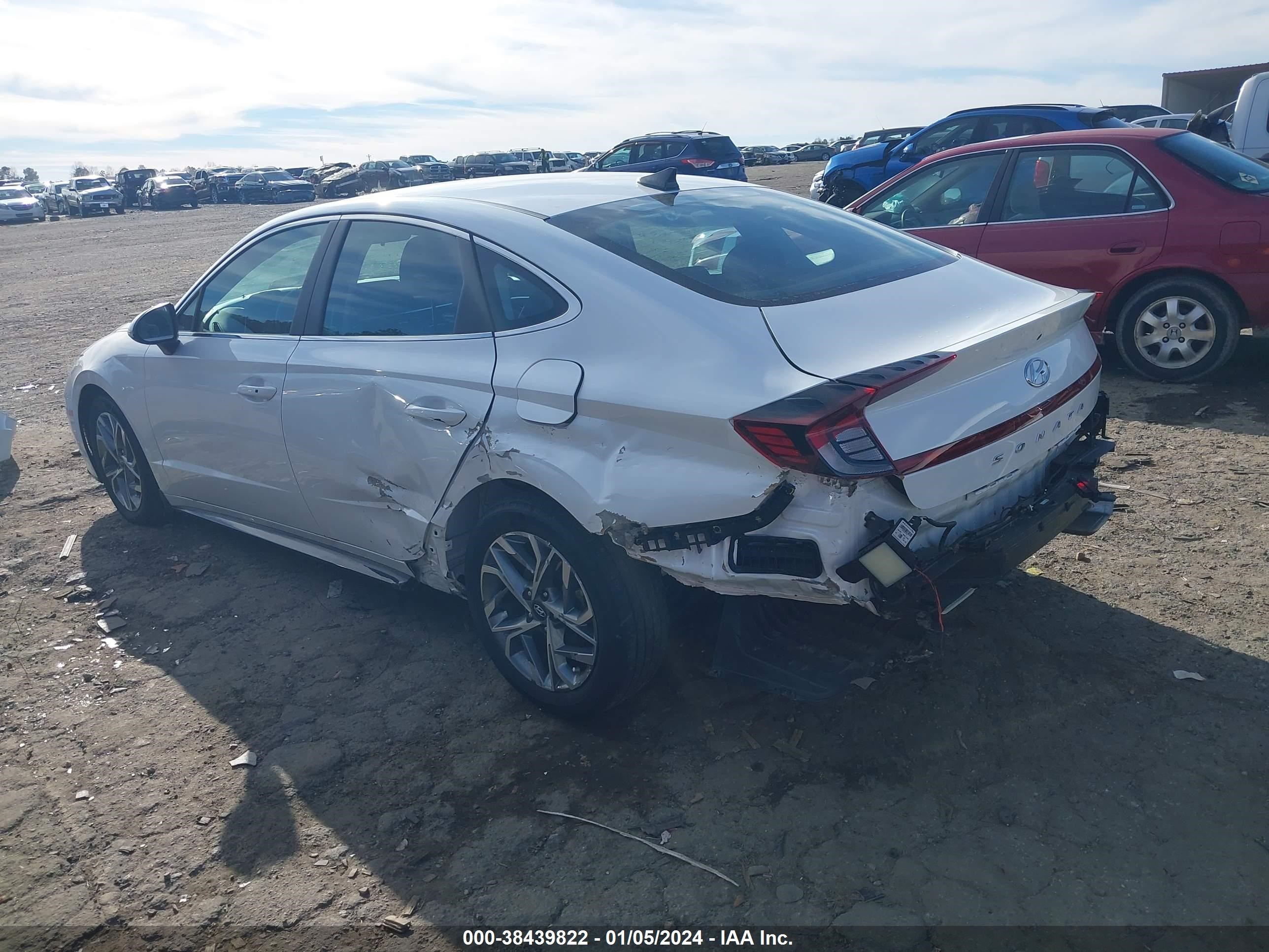 Photo 2 VIN: KMHL64JA0NA210671 - HYUNDAI SONATA 