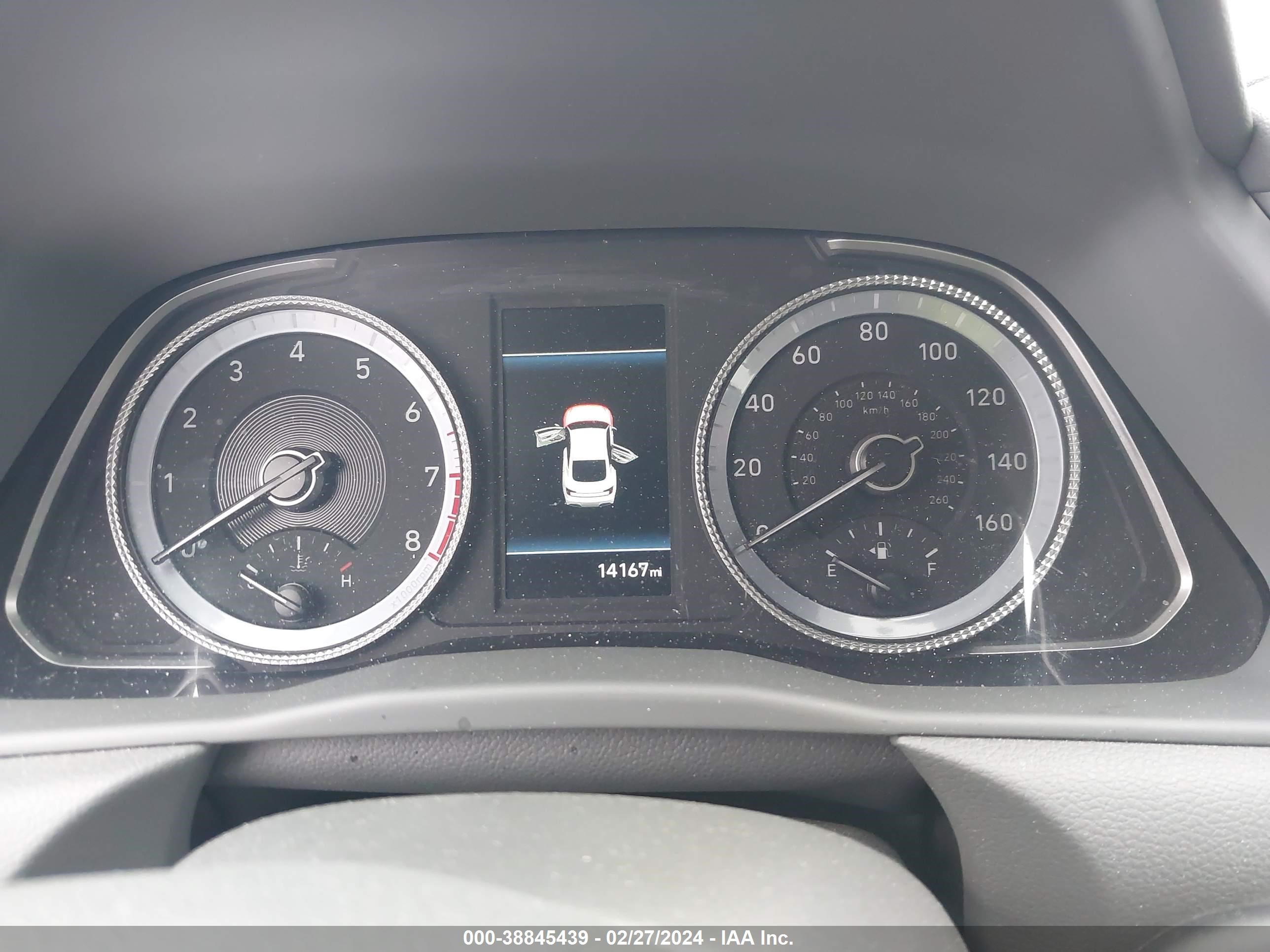 Photo 6 VIN: KMHL64JA2PA318891 - HYUNDAI SONATA 