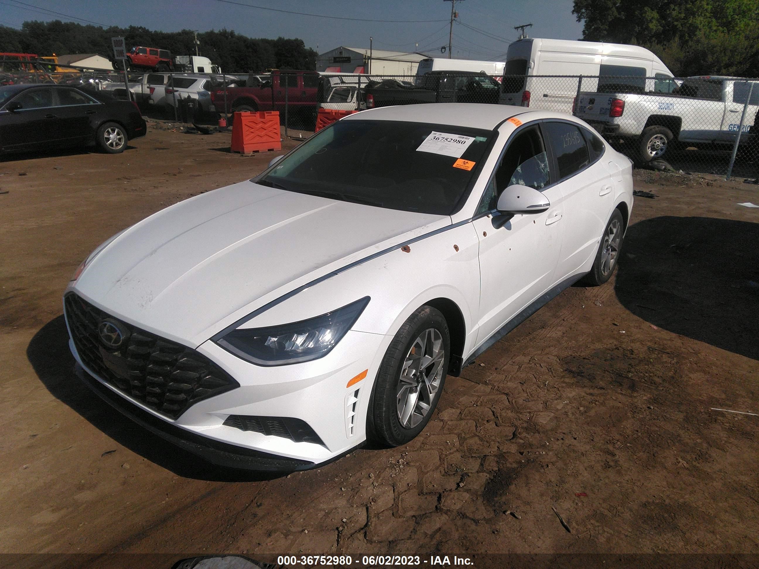 Photo 1 VIN: KMHL64JA3NA235645 - HYUNDAI SONATA 