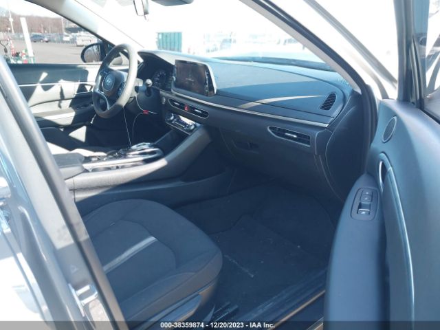 Photo 4 VIN: KMHL64JA9PA256003 - HYUNDAI SONATA 