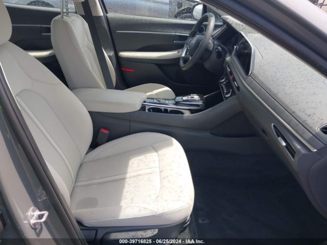 Photo 4 VIN: KMHL64JA9PA258107 - HYUNDAI SONATA 