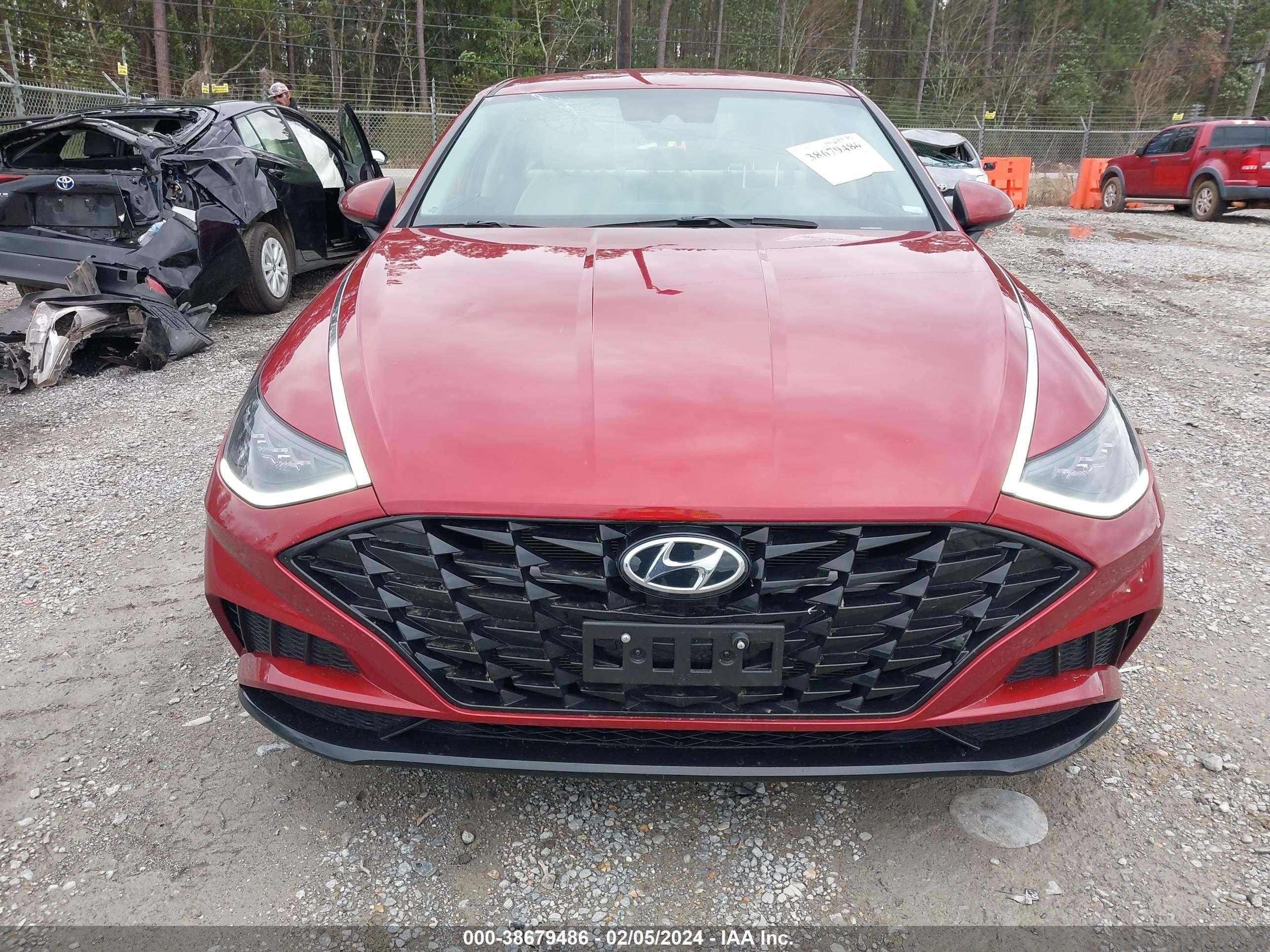 Photo 11 VIN: KMHL64JAXPA313552 - HYUNDAI SONATA 