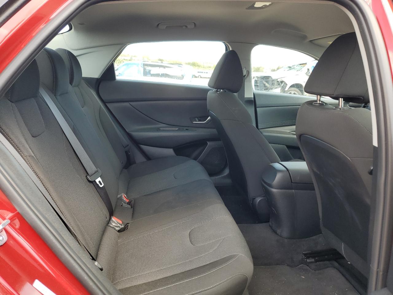 Photo 9 VIN: KMHLL4AG0PU603276 - HYUNDAI ELANTRA 