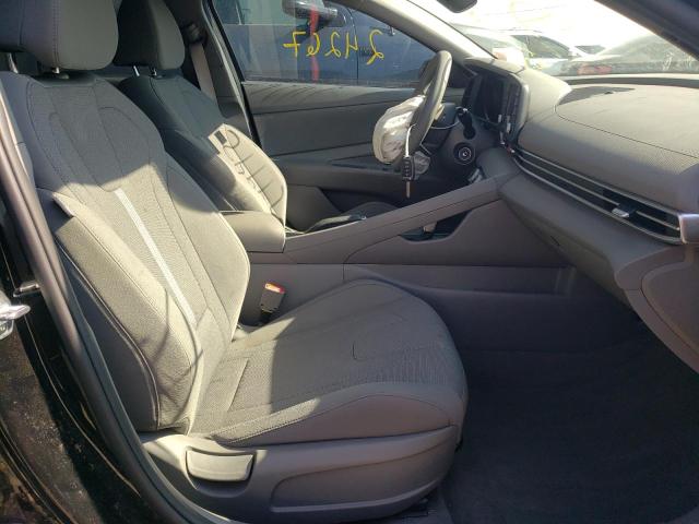 Photo 4 VIN: KMHLL4AG1MU213539 - HYUNDAI ELANTRA SE 