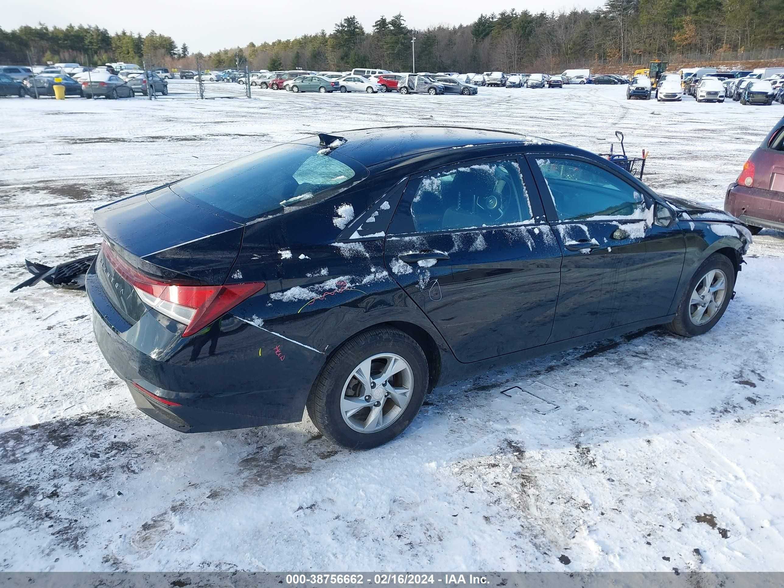 Photo 3 VIN: KMHLL4AG2MU142349 - HYUNDAI ELANTRA 