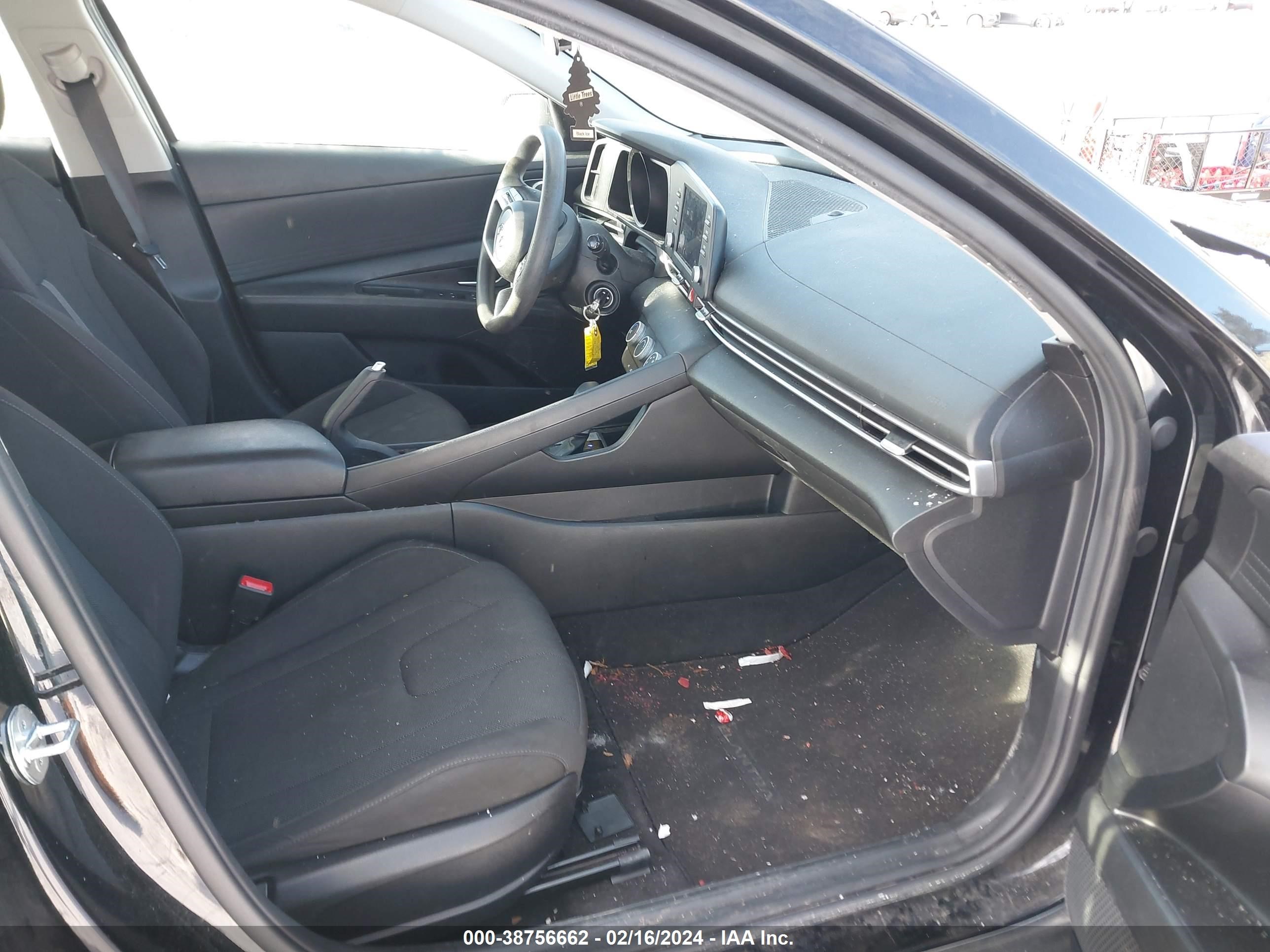 Photo 4 VIN: KMHLL4AG2MU142349 - HYUNDAI ELANTRA 