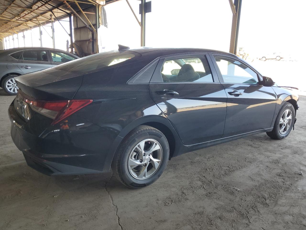 Photo 2 VIN: KMHLL4AG2PU593477 - HYUNDAI ELANTRA 