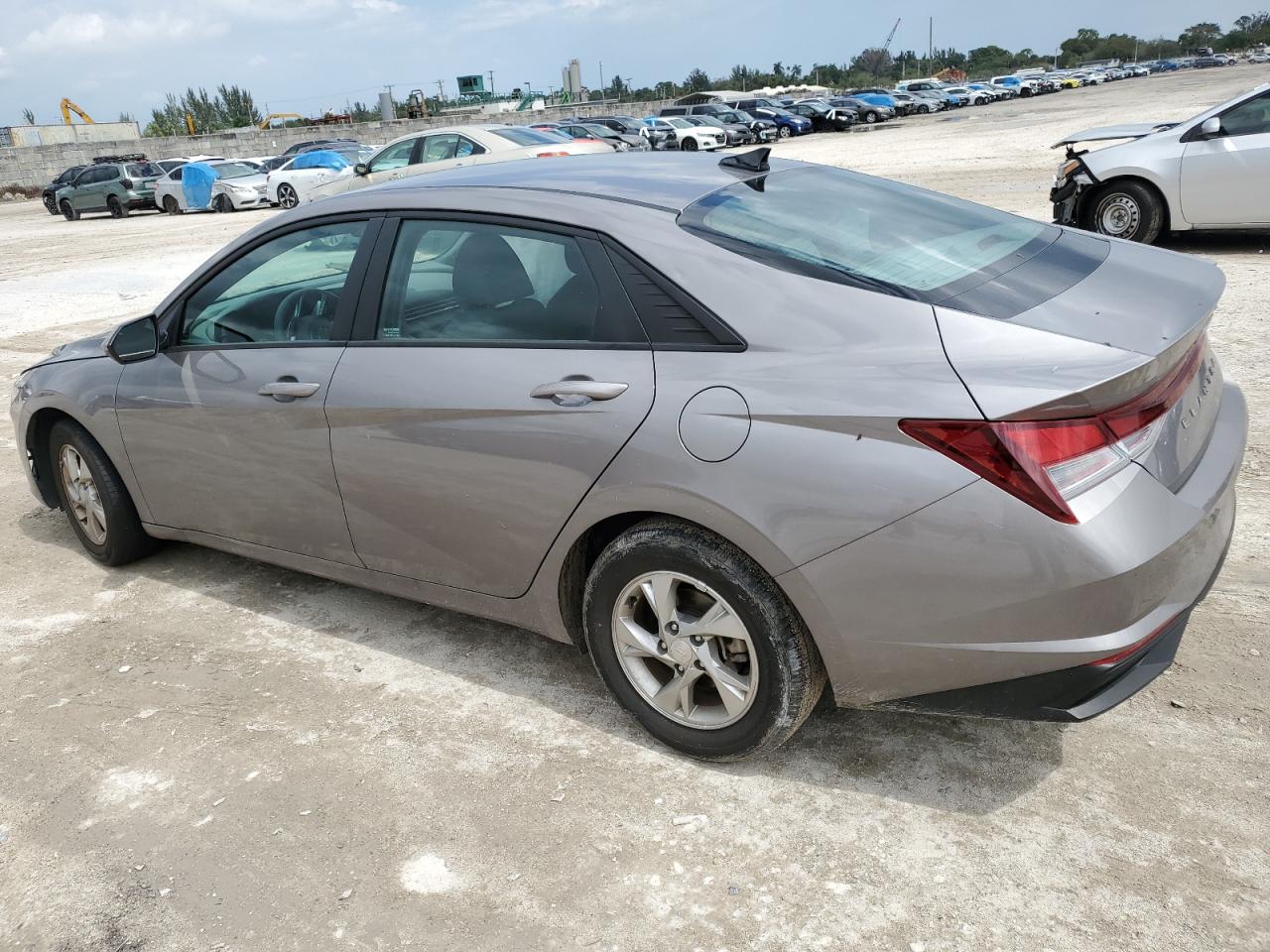 Photo 1 VIN: KMHLL4AG4PU479528 - HYUNDAI ELANTRA 