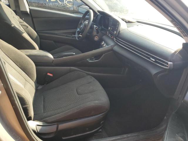 Photo 4 VIN: KMHLL4AG5MU161381 - HYUNDAI ELANTRA SE 