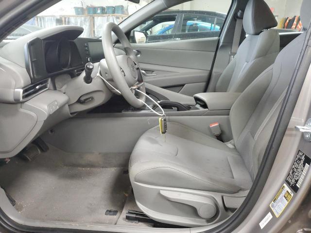 Photo 6 VIN: KMHLL4AG7PU577047 - HYUNDAI ELANTRA SE 