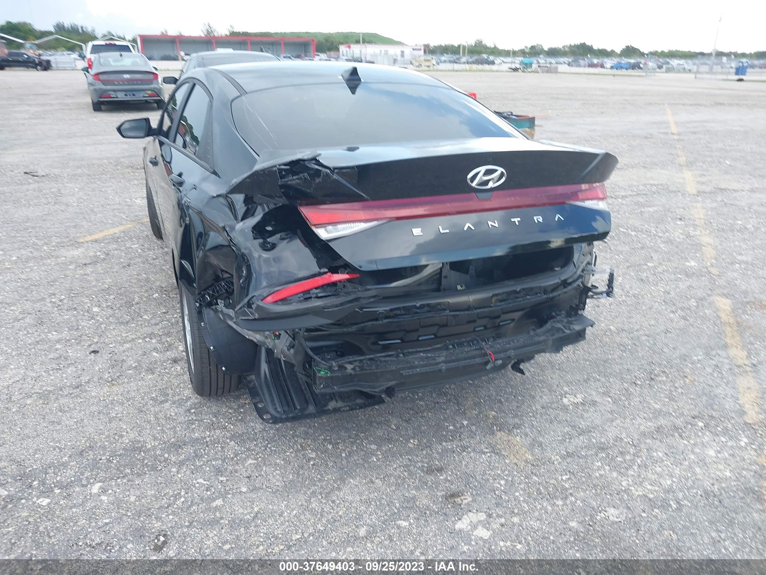 Photo 5 VIN: KMHLL4AG7PU600293 - HYUNDAI ELANTRA 