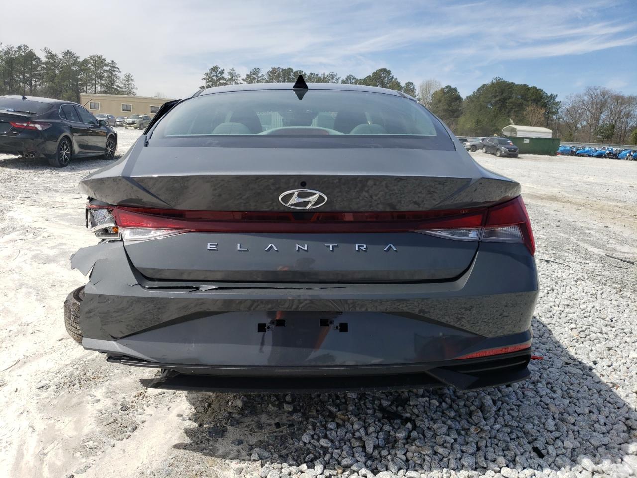 Photo 5 VIN: KMHLL4AG7PU631804 - HYUNDAI ELANTRA 