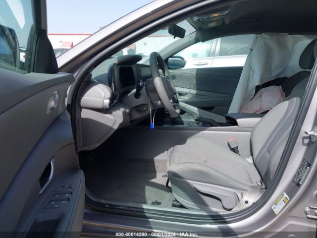 Photo 4 VIN: KMHLL4DG4RU695068 - HYUNDAI ELANTRA 