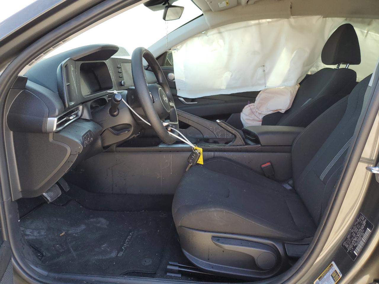 Photo 6 VIN: KMHLL4DGXRU658140 - HYUNDAI ELANTRA 