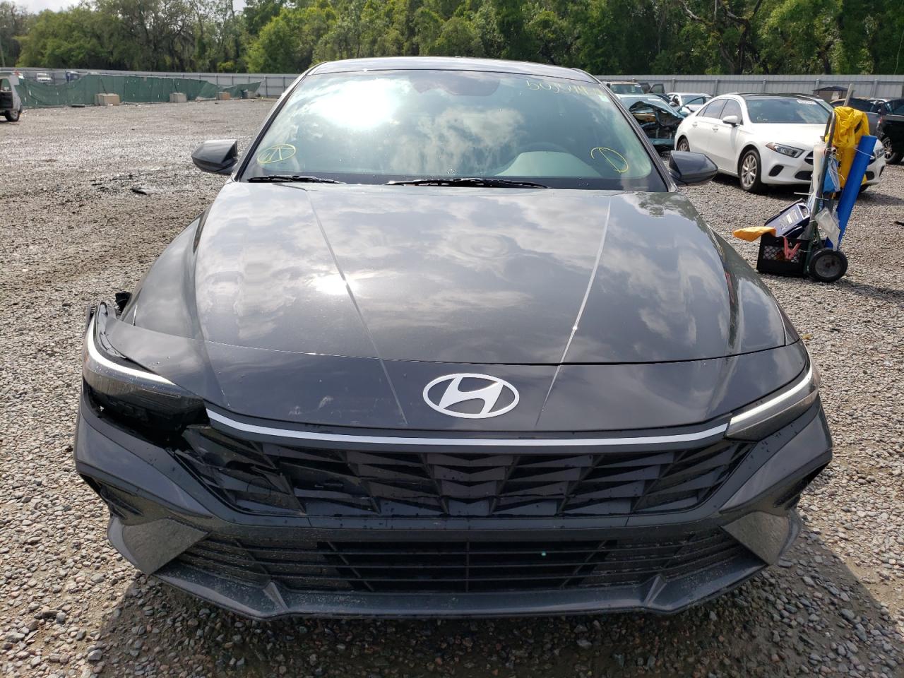 Photo 4 VIN: KMHLL4DGXRU661815 - HYUNDAI ELANTRA 